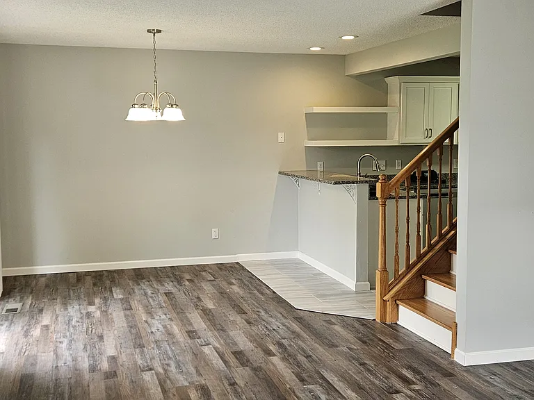 Dining area with breakfast bar on Counter.