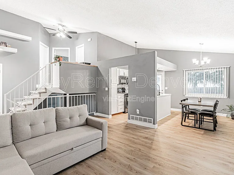 18747 E Carmel Cir — Photo 19