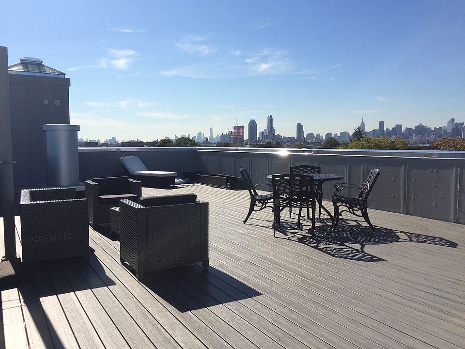 1st image of 3140 47th St #1