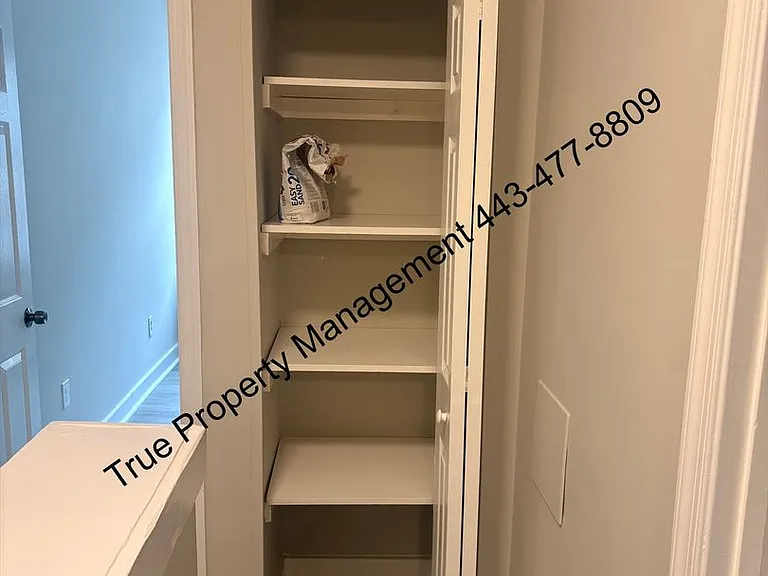 1614 N Calhoun St — Photo 7