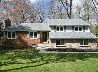 512 E Saddle River Rd, Ridgewood, NJ 07450