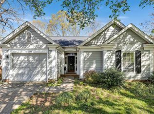 13713 Poppleton Ct, Charlotte, NC 28273