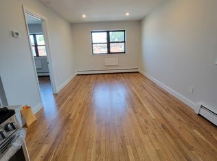 61-40 167th St #3A, Fresh Meadows, NY
