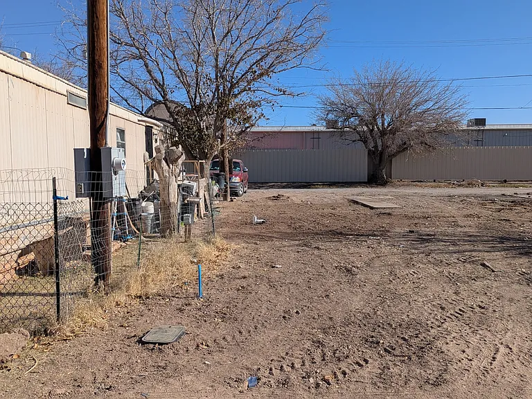 2801 W Picacho Ave #11 — Photo 1