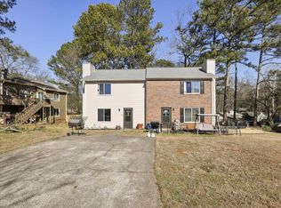 1331 N Hampton Rd, Roswell, GA 30009
