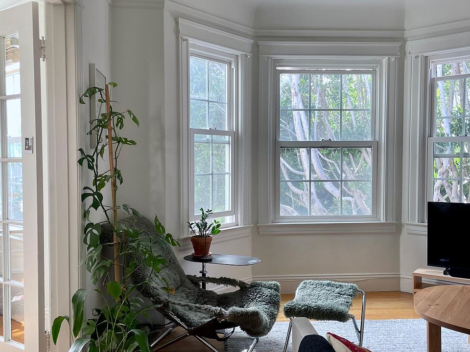 1st image of 20 Oakwood St APT 3