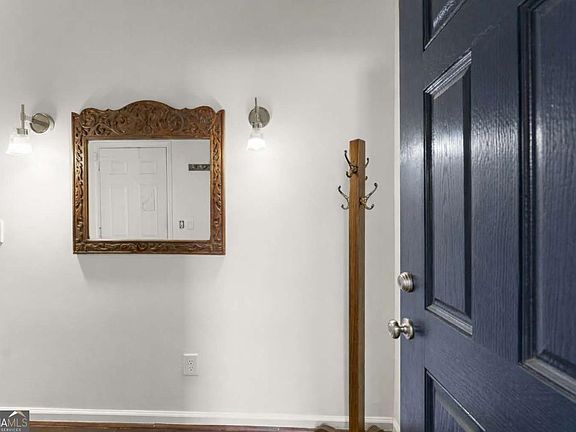 2nd image of 1226 Rubble Rd
