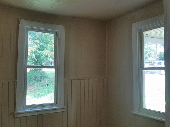 2nd image of 110 S 22nd St