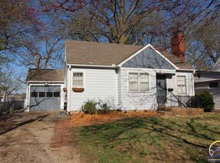 1845 SW Arnold Ave, Topeka, KS 66604