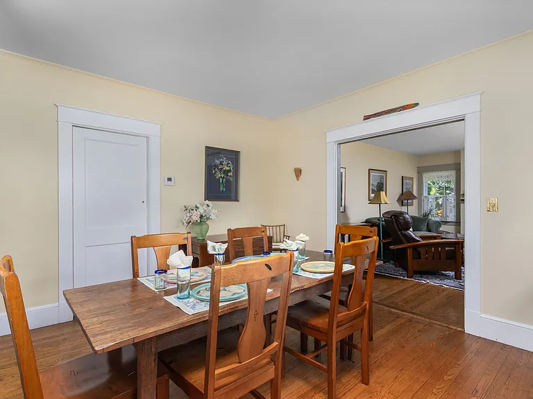 141 Coggeshall Ave — Photo 16