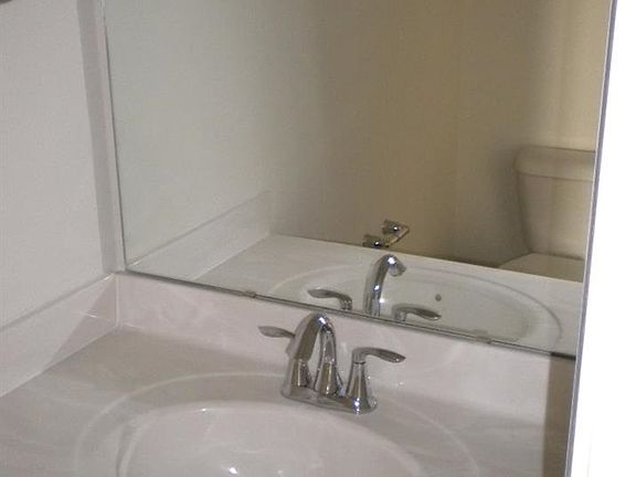4th image of 212 Glen Cannon Dr