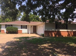 1720 Pawhuska Ave, Enid, OK 73703