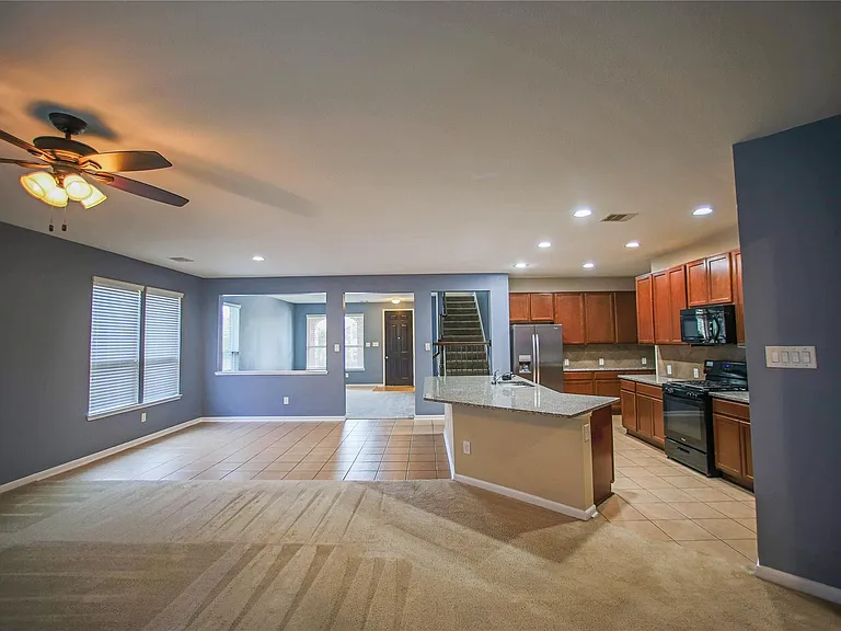 24030 Buffalo Cove Ln — Photo 9