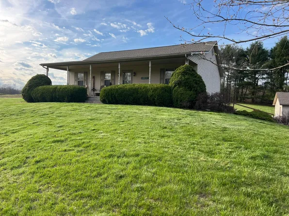 839 Falls Rd, Bainbridge, OH 45612