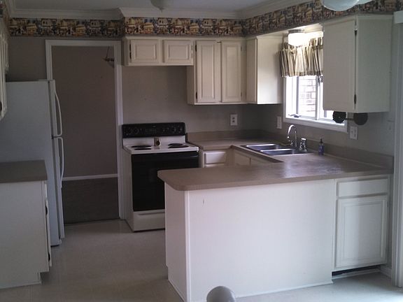 2nd image of 38475 Tuscany Ct