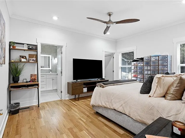 1261 Martin St SE — Photo 13