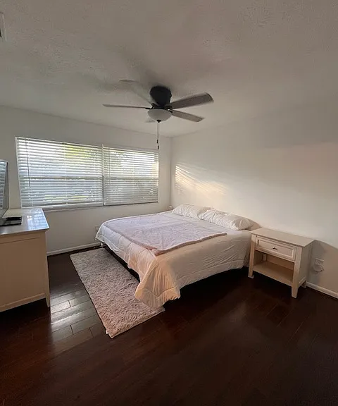 508 SE Crosspoint Dr — Photo 6