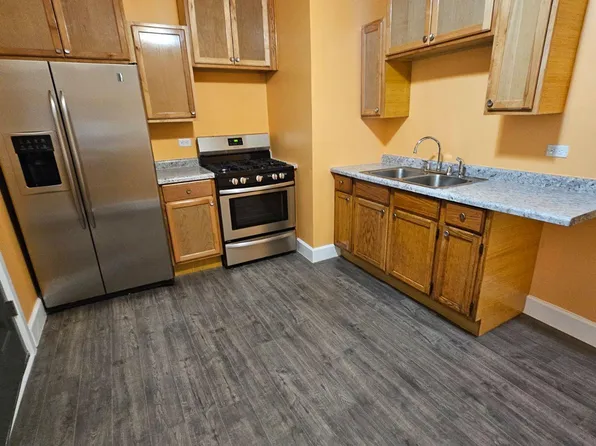 1421 W 78th St APT 3, Chicago, IL 60620