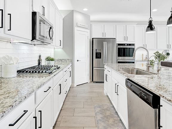 3rd image of 22515 E SONOQUI Boulevard