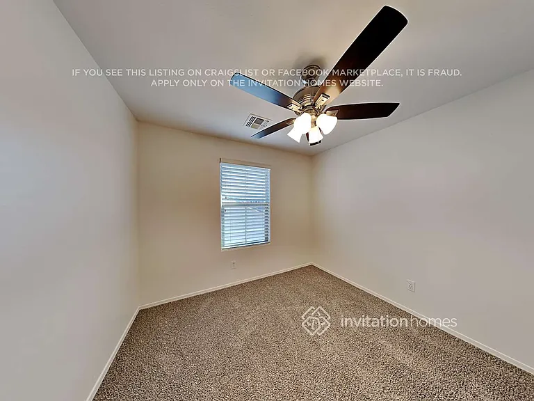 326 N Sandal — Photo 10