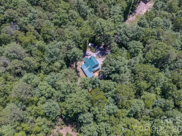 2455 Whisper Wind Ln, Morganton, NC 28655