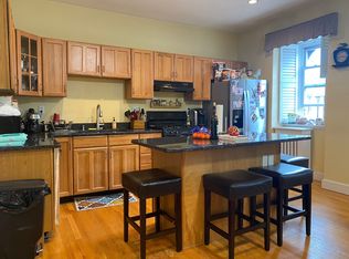 9 S Russell St APT 6, Boston, MA 02114