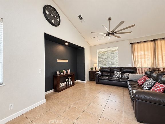 4th image of 84546 Prosecco Way