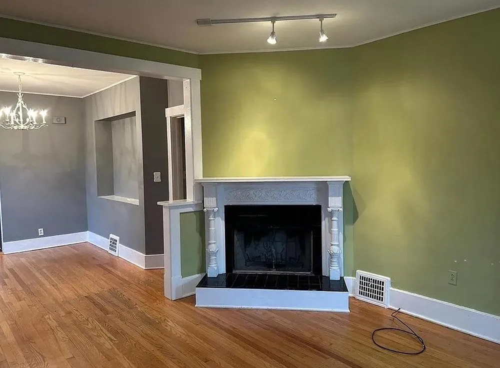 2 bed, 832 sqft, $1,900 — Photo 3