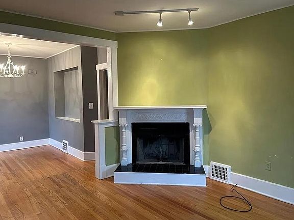 3rd image of 1424 Smith Ave