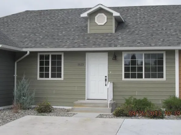 1613 Stella Ct, Cody, WY 82414