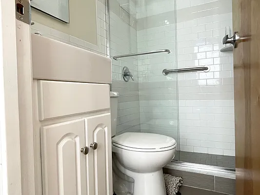 Rented by Douglas Elliman | media 9