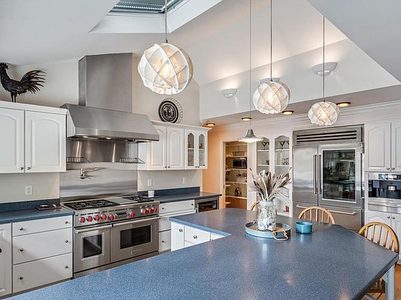 4th image of 2020 Vista Lane