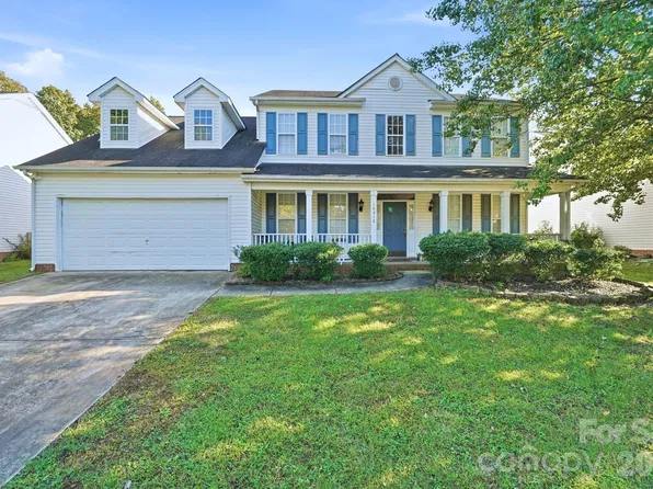 10212 Billingham Dr, Charlotte, NC 28269