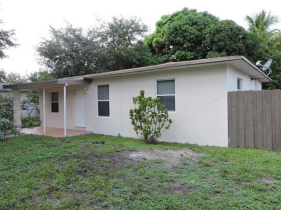 2nd image of 1331 NE 154th St