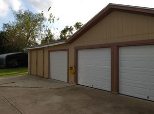 8601 Monticello Dr, Texas City, TX 77591