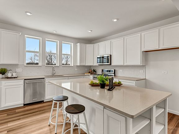 7th image of this home