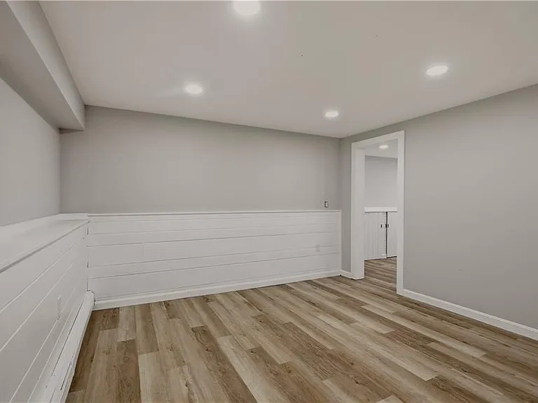 49 Dexter St — Photo 35