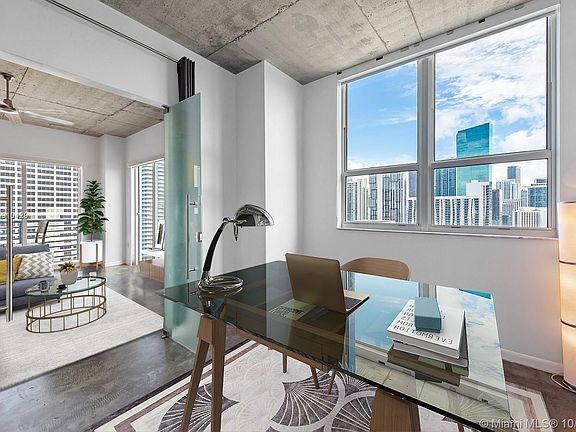 4th image of 133 NE 2nd Ave APT 2412