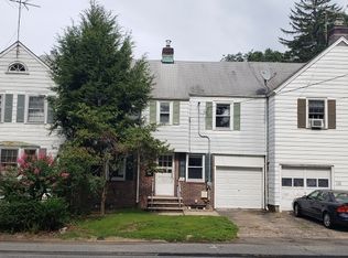 325 Plaza Rd N, Fair Lawn, NJ 07410
