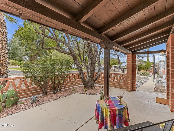 2nd image of 221 S Paseo Tierra