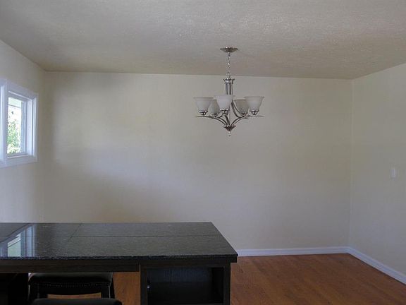 5th image of 531 9th St N