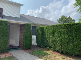 837 Halifax Dr, Warwick, RI 02886