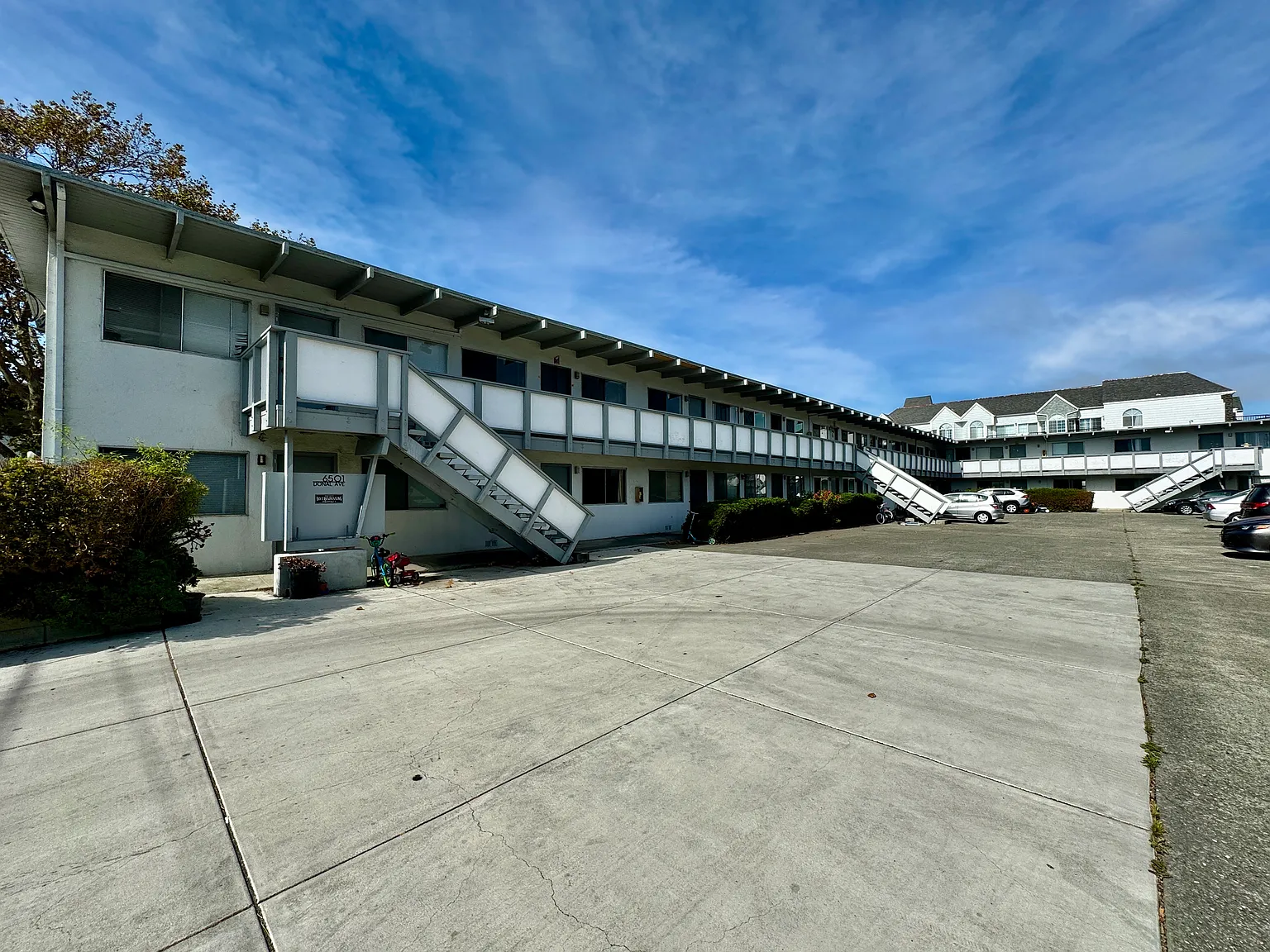 6500 Donal Ave — Photo 3