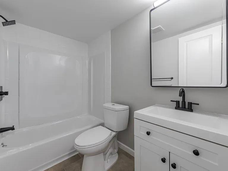 Fairmont Place — Photo 17
