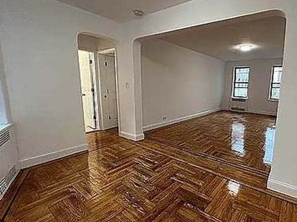 2265 University Avenue image 3 of 3