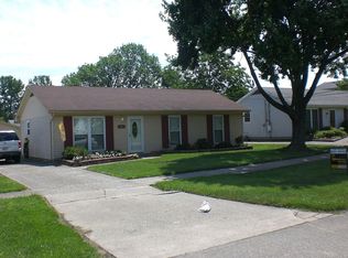 9821 Turnpike View Dr, Louisville, KY 40229