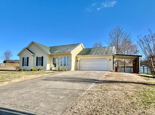 135 Cromer Dr, Somerset, KY 42503