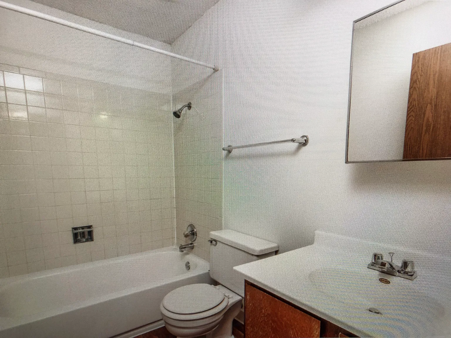121 S Hazel St — Photo 4
