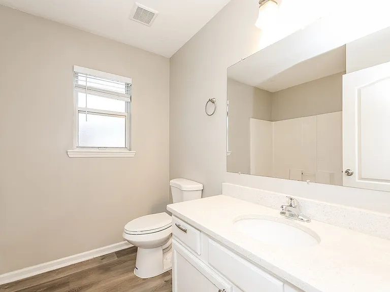 1266 Summit Oaks Dr E — Photo 15