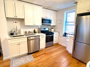 24 Charter St #3, Boston, MA 02113